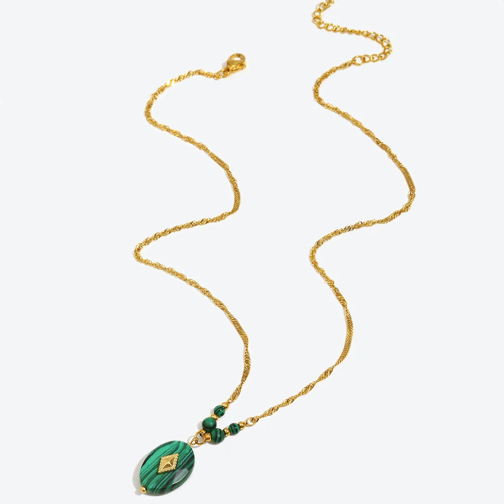 E.B.belle Acrylic Green Color Rhombus Star Pendant Necklace 18K Gold Plated Stainless Steel Women Fashion Jewelry
