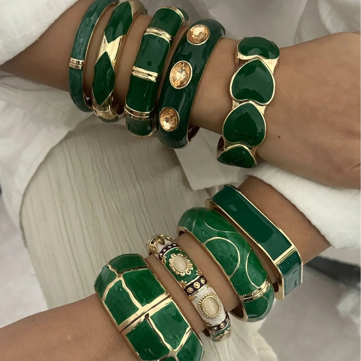 KMVEXO Vintage Exaggerated Green Drip Oil Irregular Grid Water Rhinestone Geometric Wide Bangle Chunky Cuff Bracelet Jewelry