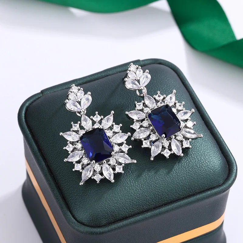925 Silver New Emerald Geometric Earrings Feminine Exaggerated Light Luxury Princess Square Diamond Earrings Party Birthday Gift
