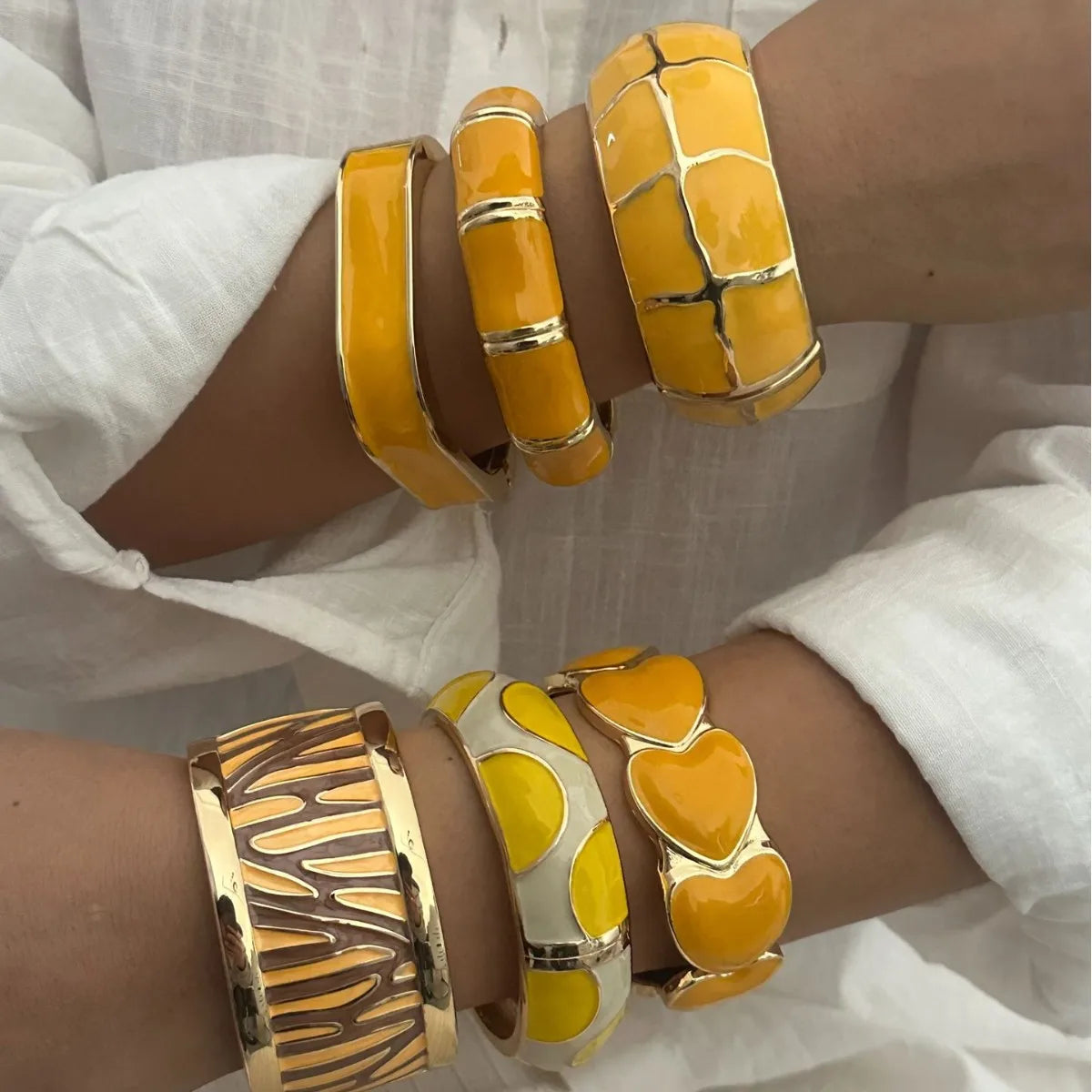 KMVEXO Yellow Dopamine Style Bangles Creative Design Fashionable Temperament Drip Oil Imitate Enamel Bracelet Women Jewelry