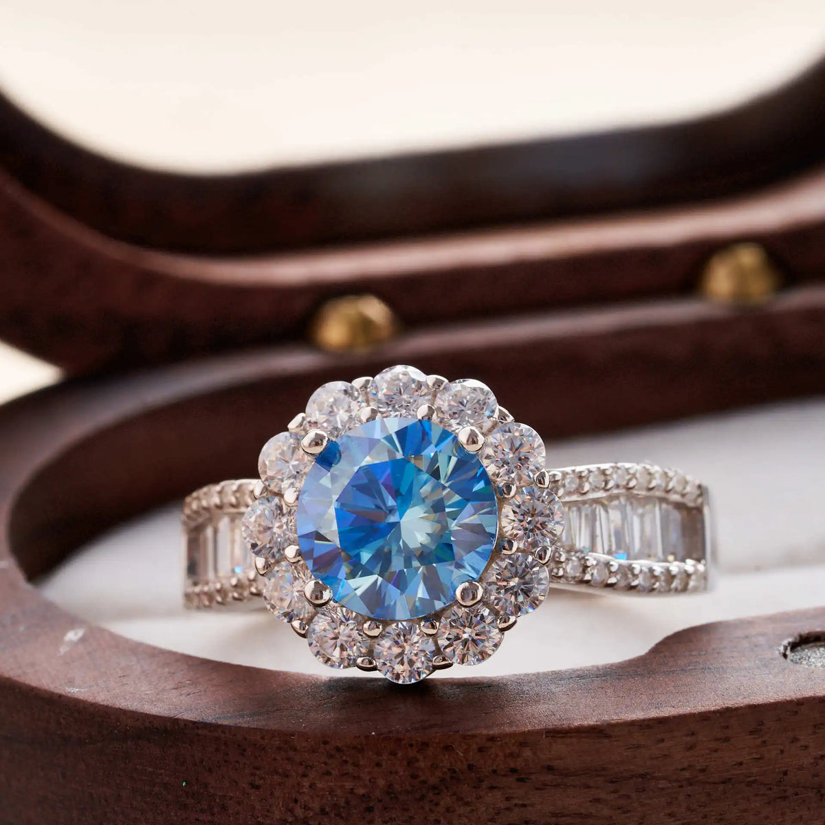Round Shape 2 Carat Pink Royal Blue Color Moissanite Ring S925 Sterling Silver Women Engagement Luxury Wedding Dating Ring