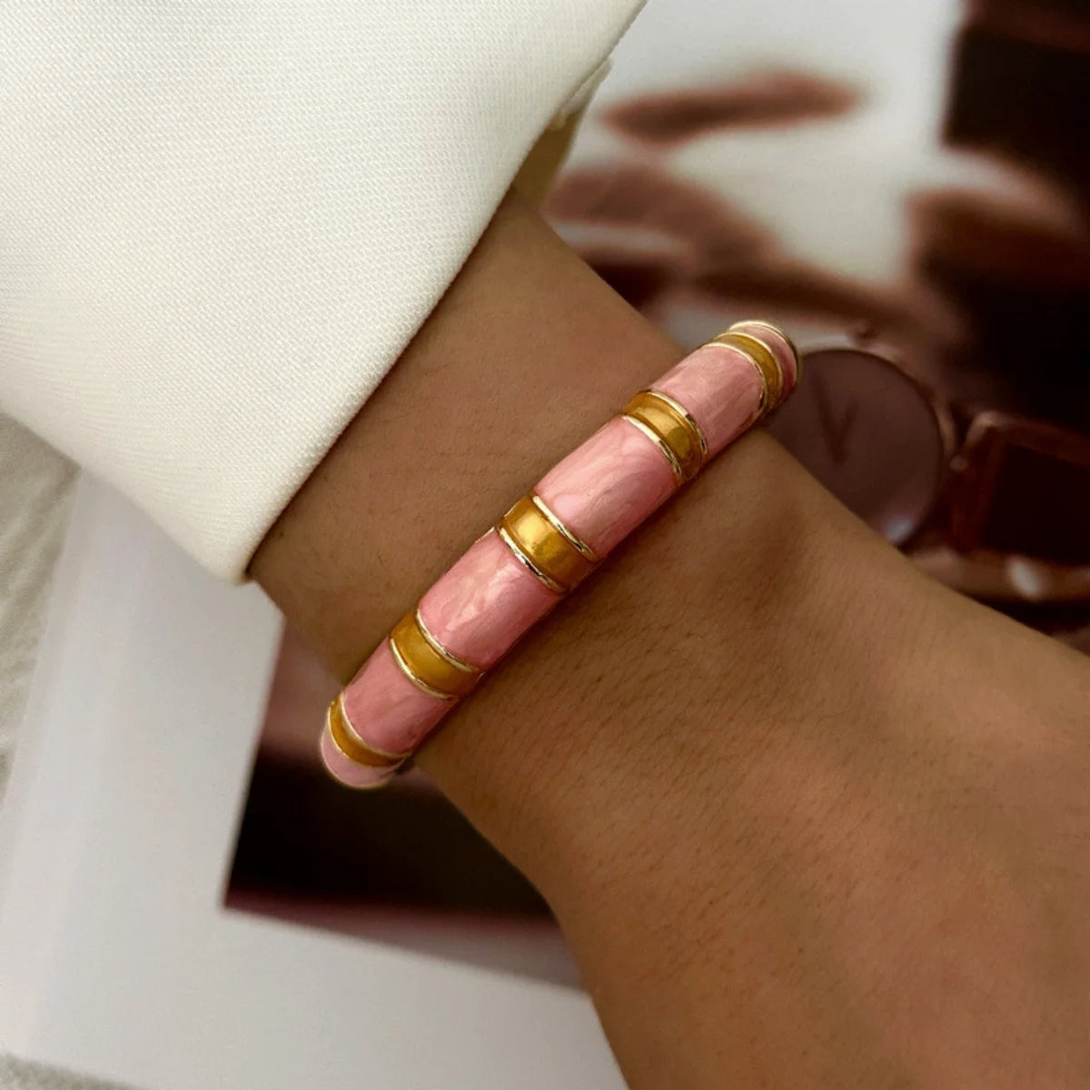KMVEXO Sweet Pink Enamel Dripping Oil Metal Bangles for Women Bracelet Personality Trendy Temperament Charm Bracelets Jewelry ﻿