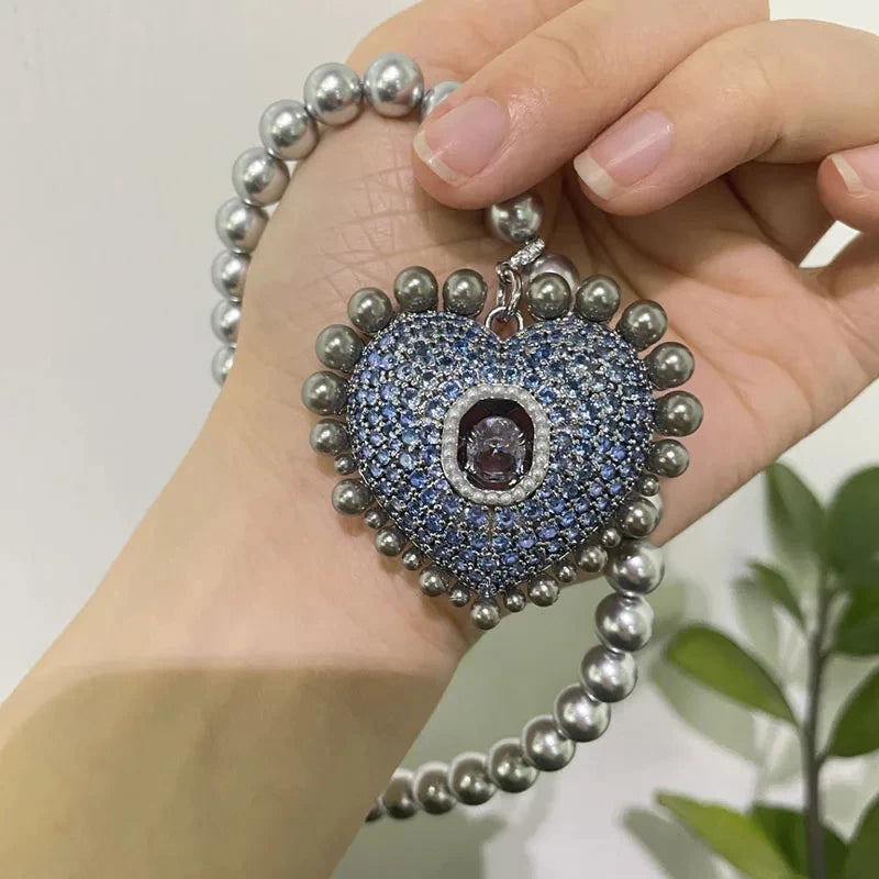 2026 New High-Quality Sparkling Crystal Seashell Seahorse Heart Cross Feather Elegant Necklace Collarbone Chain Valentine's Day
