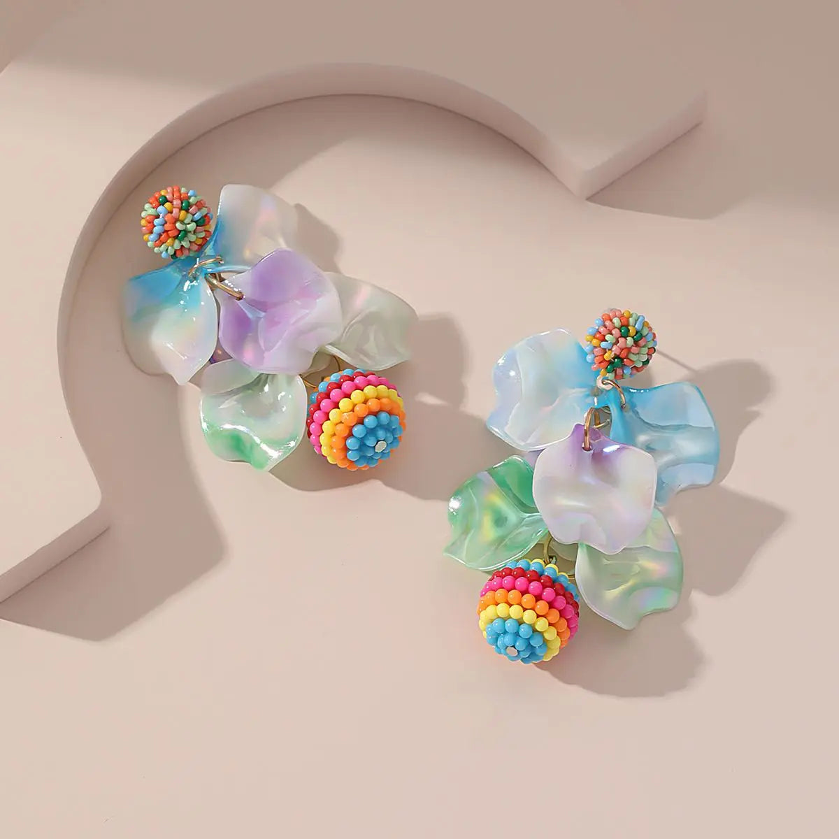 European and American New Women's Colorful Grape Long Earrings with a Design Sense, Handmade and Popular Jewelry, Holiday Gifts