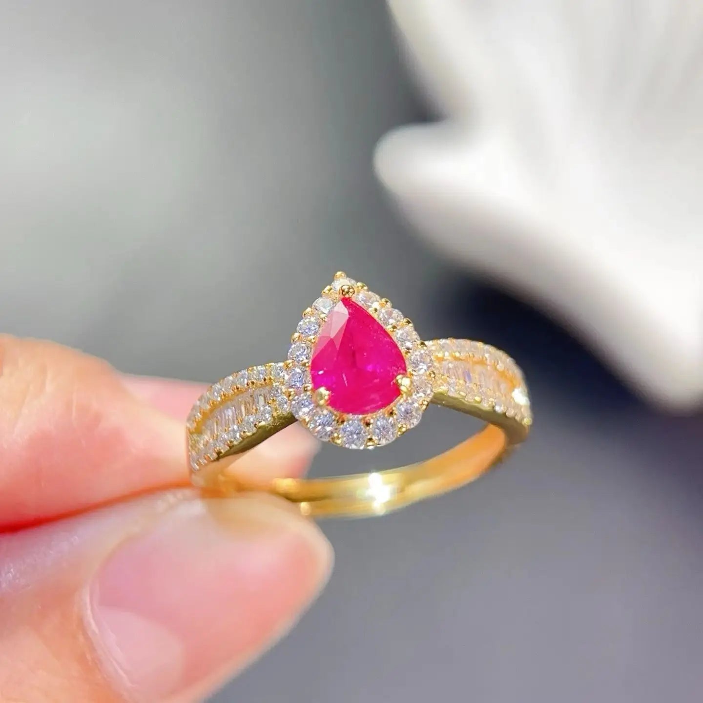 925 Silver Natural Ruby Ring With Certificate 5*7mm Pear Shape Red Gemstone Halo Split Shank Statement Ring For Women Daily Wear