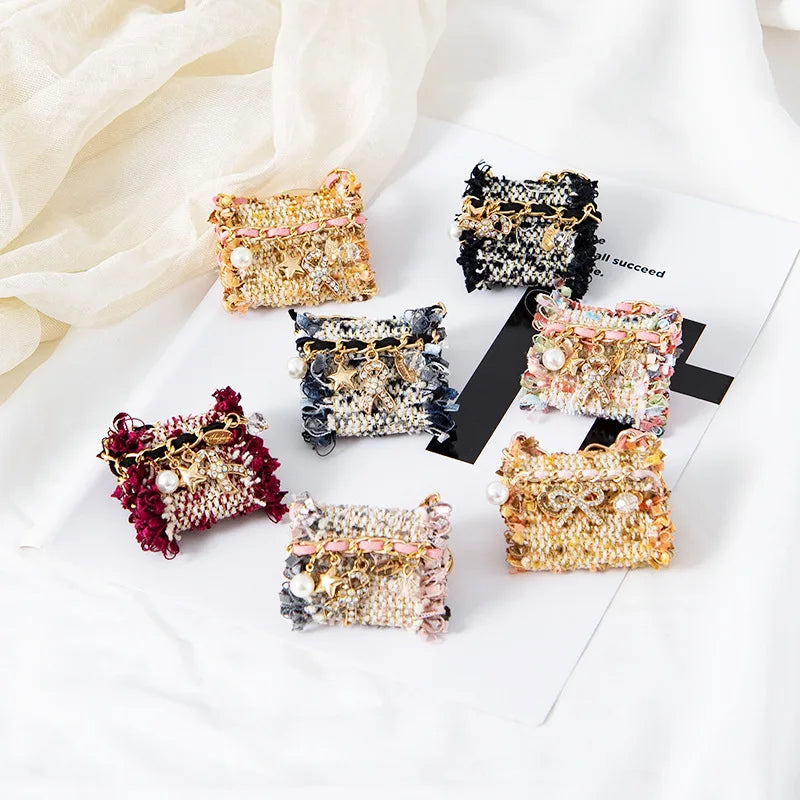 Luxury woman jewelry Pearl alloy bag pendant keychains ring bow tie pendant keychain accessories Key Chain for bags