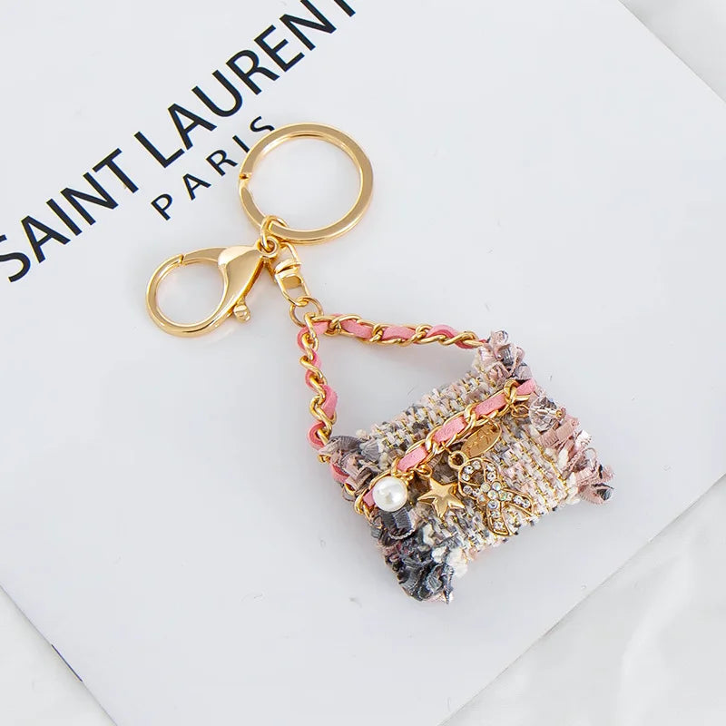 Luxury woman jewelry Pearl alloy bag pendant keychains ring bow tie pendant keychain accessories Key Chain for bags