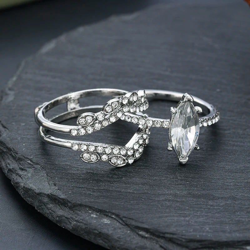 Gorgeous Women Set Ring Inlaid Brilliant Marquise Cubic Zirconia Fashion Accessories for Lady Wedding Party Versatile Jewelry
