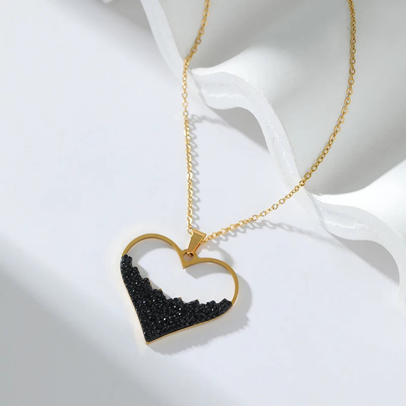 EILIECK 316L Stainless Steel Creative Sparkling Black Heart Pendant Necklace For Women Fashion Neck Chain Waterproof Jewelry