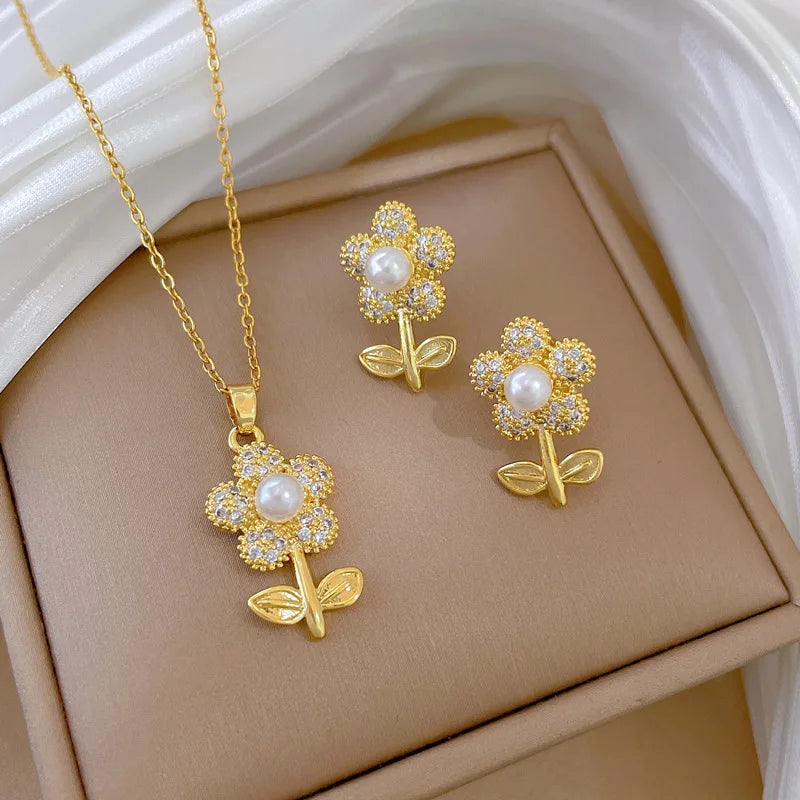 Sparkling Luxury Cubic Zirconia Pearl Flower Pendant Stainless Steel Women's Necklace Fashion Waterproof Jewelry Gift