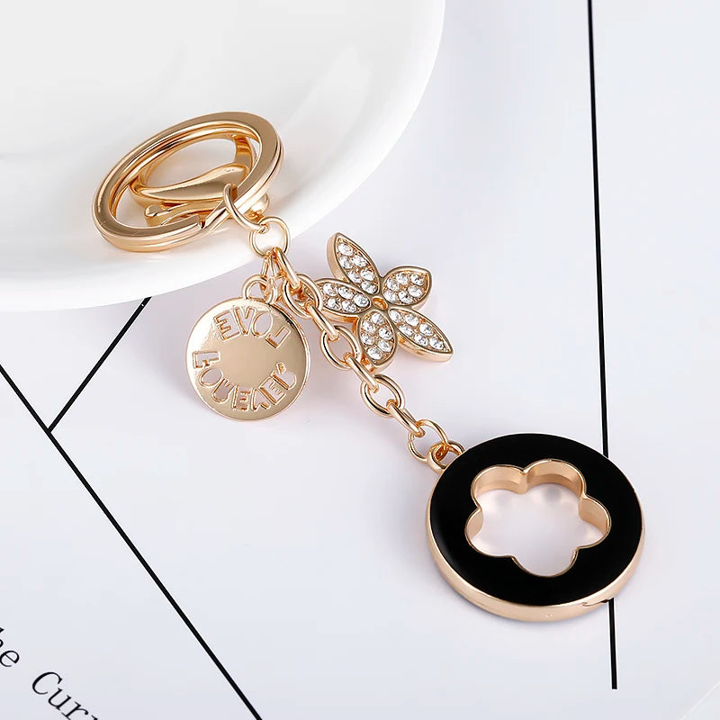 Easya 2024 New Fashion Clover Keychain Backpack Ladies Accessories Luxury Quality Jewelry Wholesale Bulk