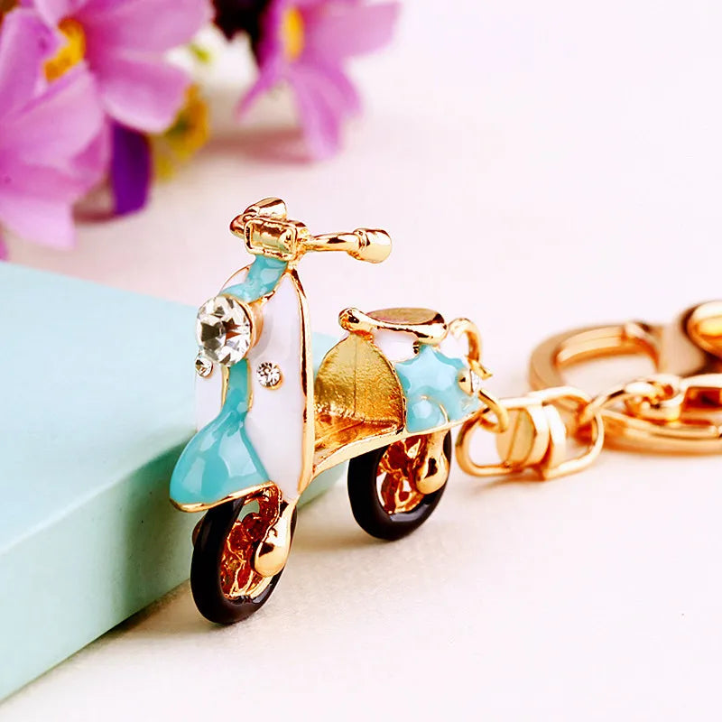 Lovely Cinderella Pumpkin Carriage Keychain Crystal Keyring Pendant Purse Bag Car Keychain