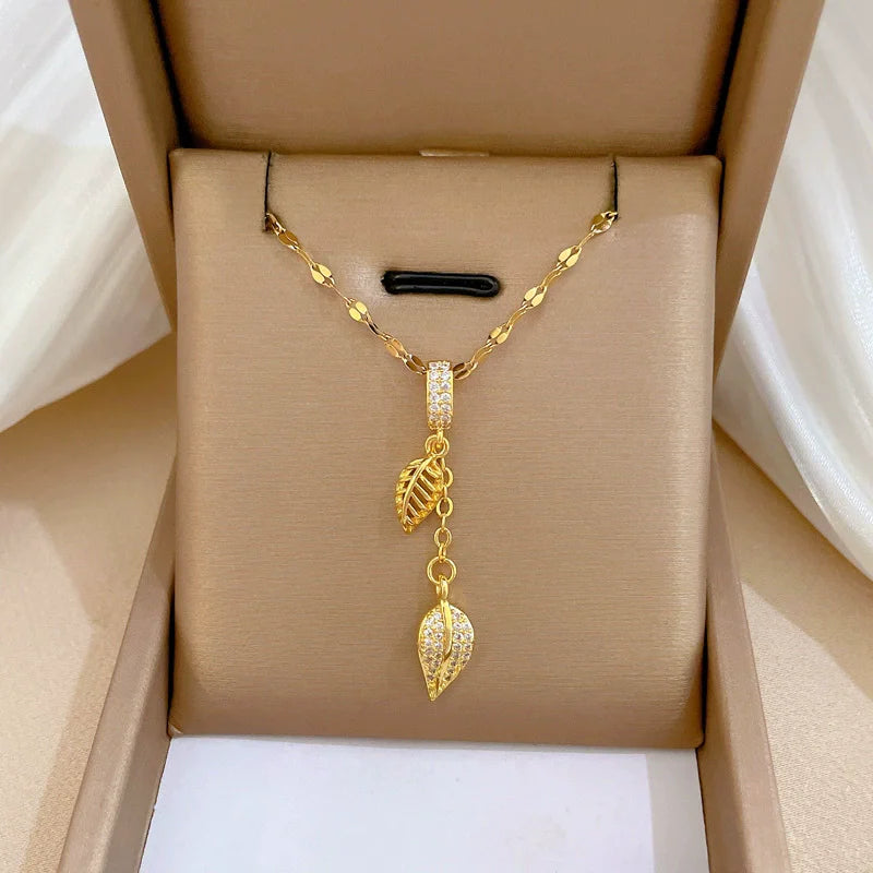 EILIECK 316L Stainless Steel Shine Cubic Zircon Butterfly Pendant Necklace for Girl Gold Color Waterproof Chic Jewelry Party