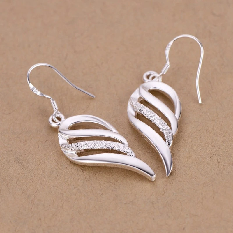New 925 Sterling Silver Earrings Hot Hearts For Women Exquisite Student Girlfriend Jewelry Accessories Wedding Fashion Gift