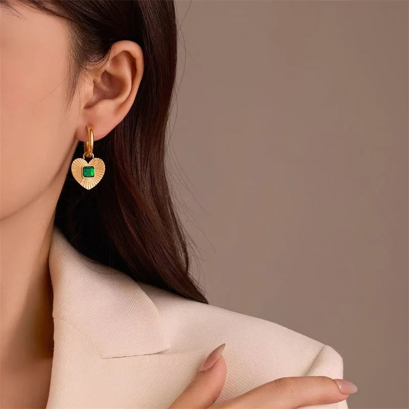 EILIECK 1pair New Stainless Steel Elegant Red Heart-Shaped Pendant Earrings For Women Fashion Ear Stud Waterproof Jewelry Gift
