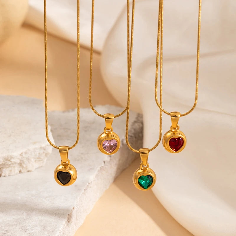 ANENJERY 316L Stainless Steel Round Bead Inlaid Heart Zircon Necklace For Women Luxury Design Simple Jewelry Gifts Wholesale