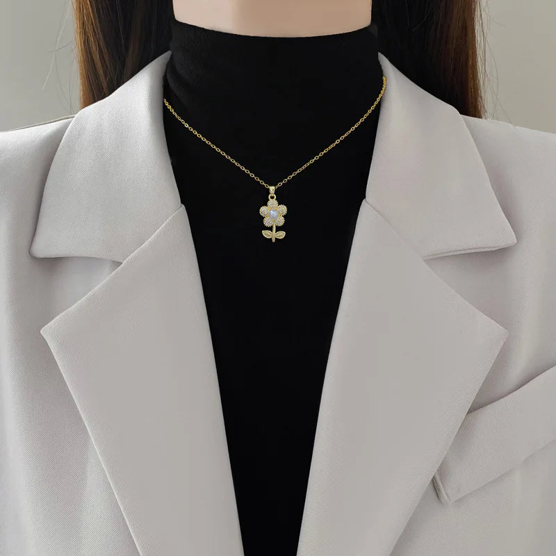 Sparkling Luxury Cubic Zirconia Pearl Flower Pendant Stainless Steel Women's Necklace Fashion Waterproof Jewelry Gift