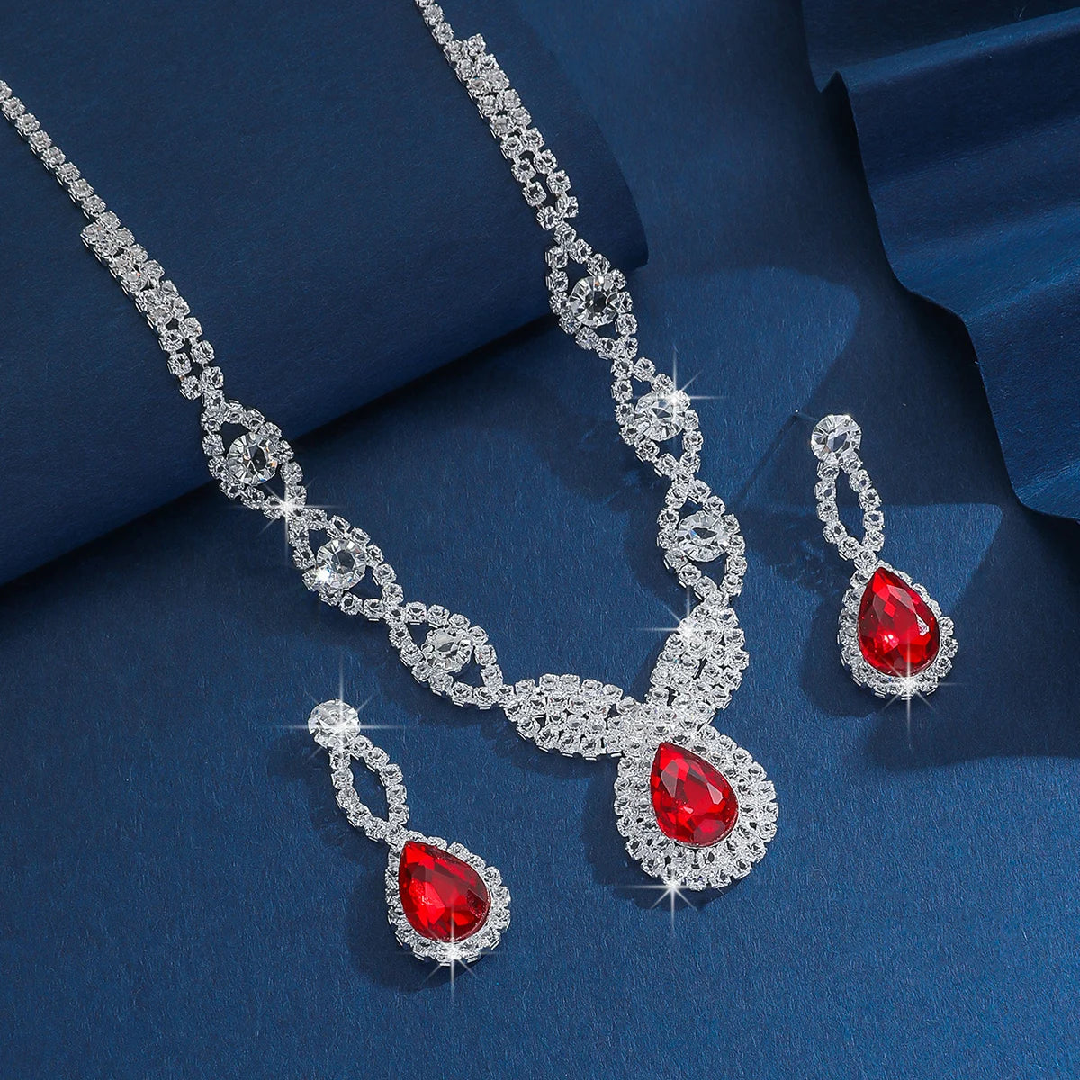Fashionable European and American necklace earring set, bride's wedding veil, evening gift, banquet decoration set, accessories