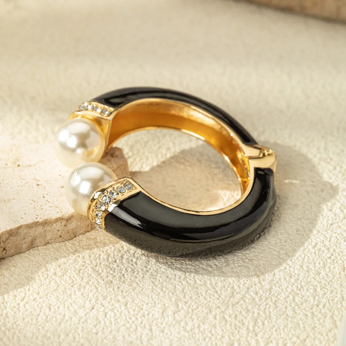 KMVEXO Exaggerated Unique Black Imitation Enamel Metal Wide Bangles Women Geometric Irregular Spring Bracelet Punk Rock Jewelry