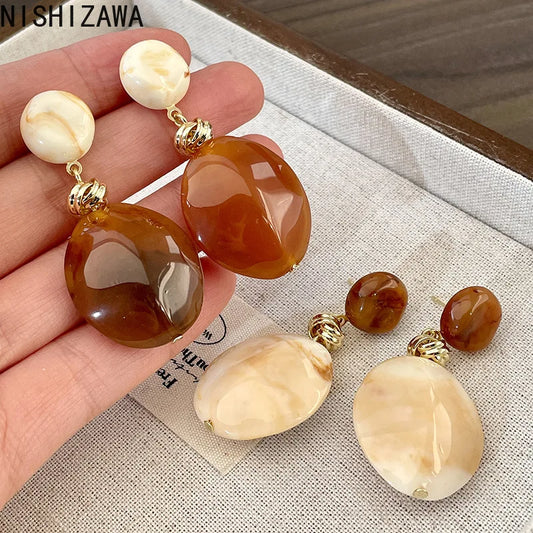 NISHIZAWA Contrast Color Acrylic Earrings for Women Resin Geometric Palace Style Jewelry Vintage Elegant Pendientes Mujer