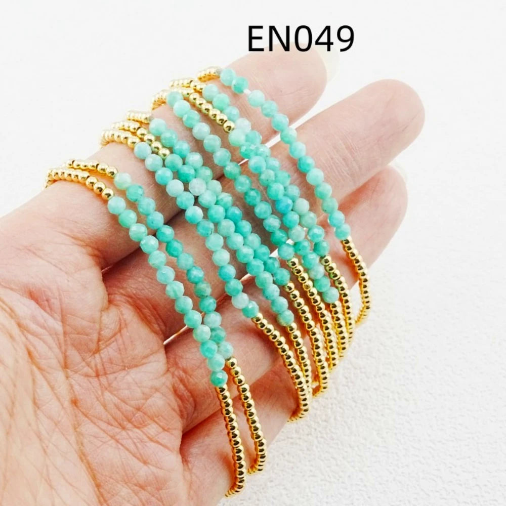 YEEVAA 9 Pcs Green Gemstone Stackable Bracelets Set for Women, Everyday Beaded Stretch Bracelet, Unique Birthday Gift for Her