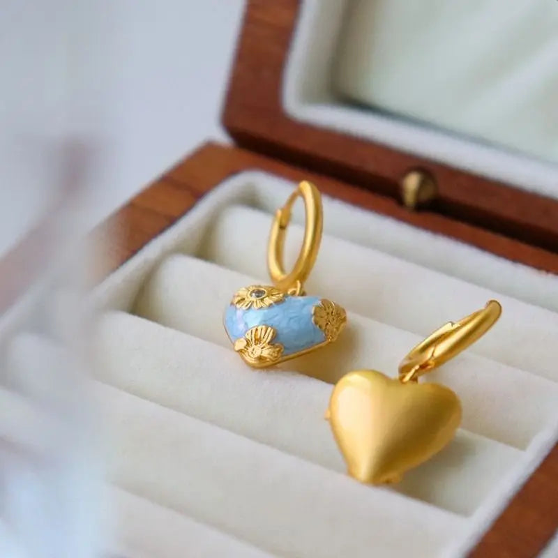 French Retro Enamel Drop Oil Flower Pendant Earrings with Oil Painting Style, High-End Fashion, Collarbone Chain, Heart-Shaped E