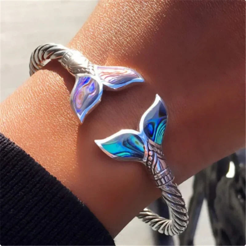 Fashion Exquisite Mermaid Tail Bracelets for Women Punk Hip Hop Rock Unique Personality Design Versatile Bracelet Jewelry Gift