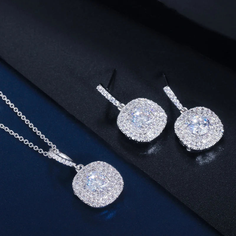 ThreeGraces New Fashion Shiny Green Zirconia Earrings and Pendant Necklace Wedding Evening Party  Jewelry Set for Women JS581