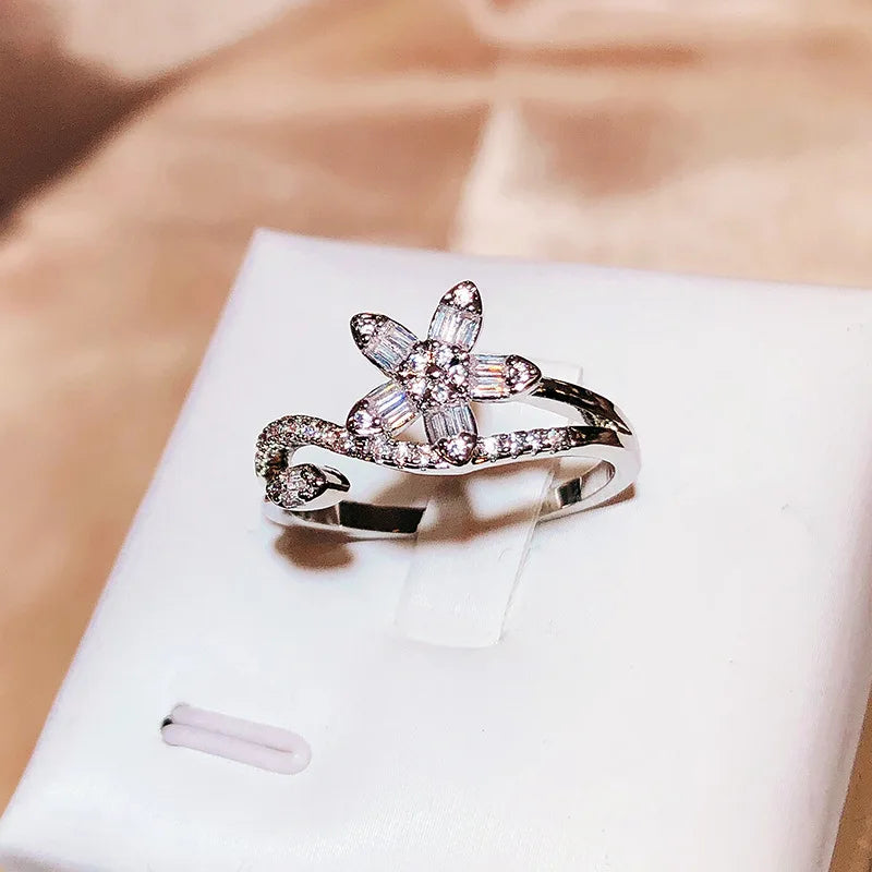 Luxury Five-Star Opened Ring for Women 925 Silver with Full Diamonds and Graduated Square Zirconia Star Ring - Unique Jewelry