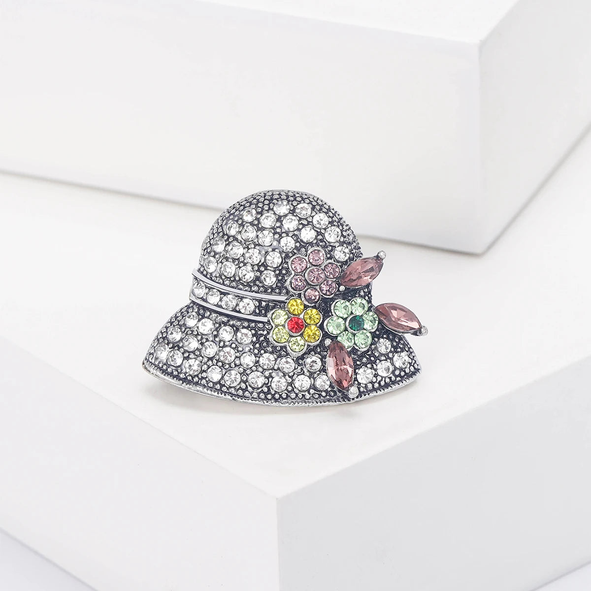 Luxury Rhinestone Sun Hat Brooches for Women Unisex Clothing Pins Necklace Event Party Backpack Fashion New Yea Gifts Decoration