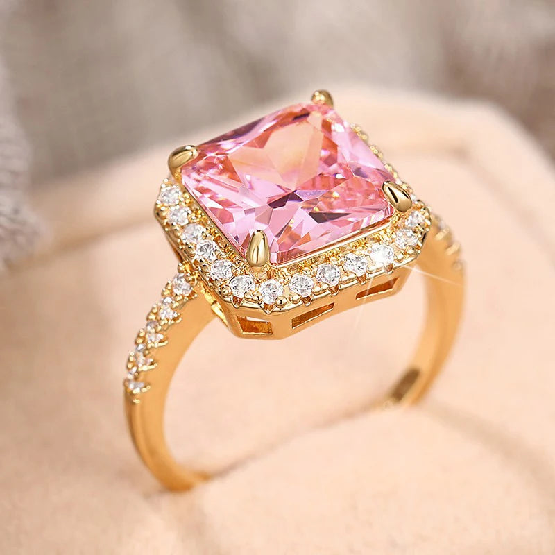 Huitan Temperament Sweet Pink CZ Women Rings Anniversary Party Luxury Trendy Female Accessories Fancy Gift Fashion Jewelry