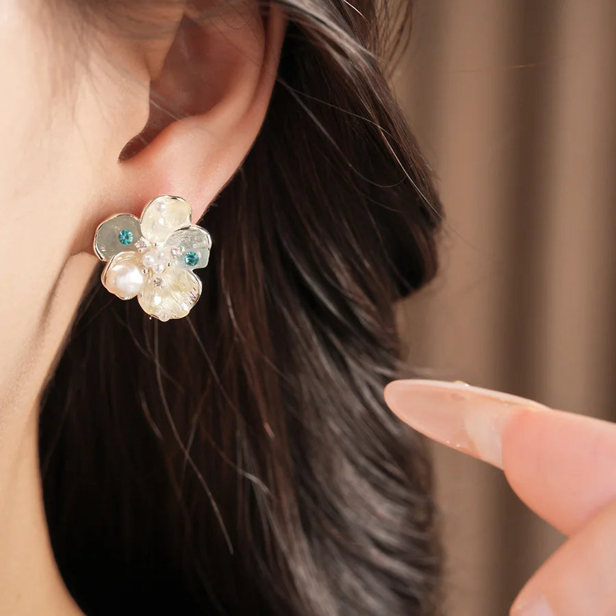 Iridescent Glass Beads Zircon Flower Stud Earrings Pastel Floral Imitation Pearl Earrings for Women Fairy Dating Daily Jewelry N