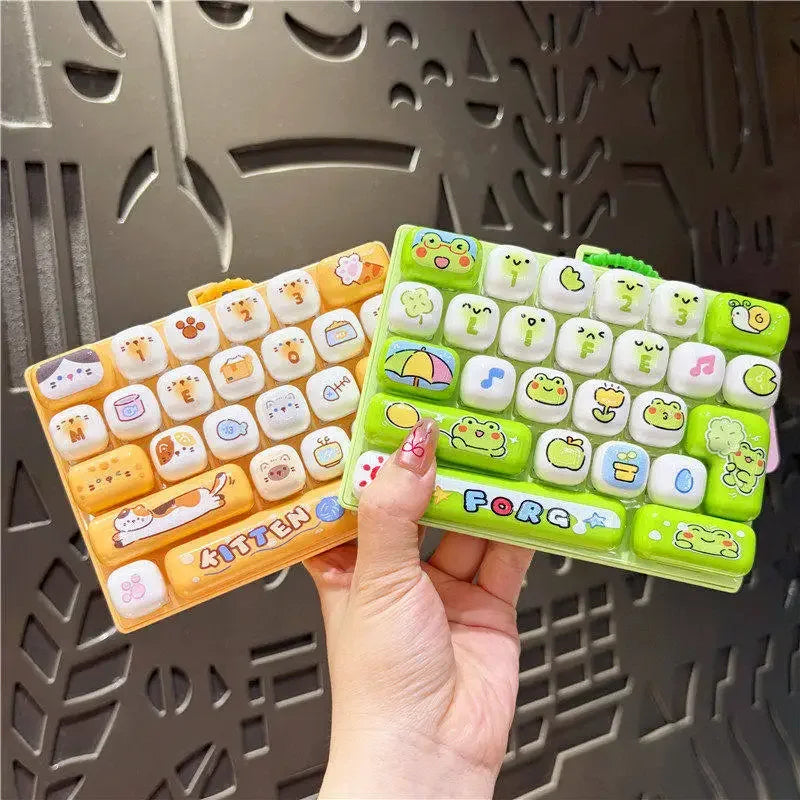 Silicone 26 Key Press Button Fidget Bag Charm Keychain Stress Relief Decompression Keyboard Keyring for Family Party Adults Kids