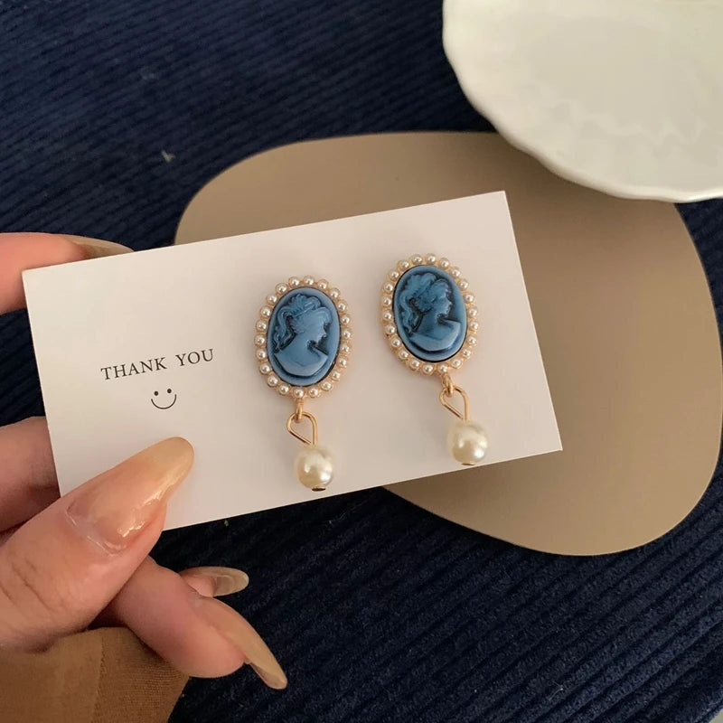 Vintage Palace Style Blue Cameo Queen Head Portrait Earrings Ins Retro Temperament Baroque Pearl S925 Silver Needle Earrings