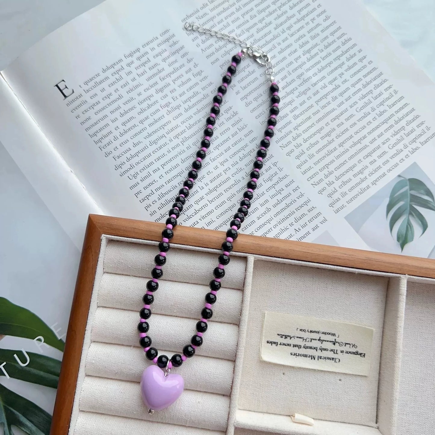 2026 Trendy Cute Candy Color Heart Pendant Glass Beaded Chain Choker Necklace For Women Girls Aesthetic Fashion Neck Accessories
