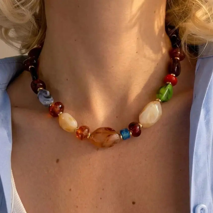 Colorful Irregular Resin Beaded Heart Pendant Necklace for Women Bohemia Brown Round Adjustable Choker Party Jewelry Gifts