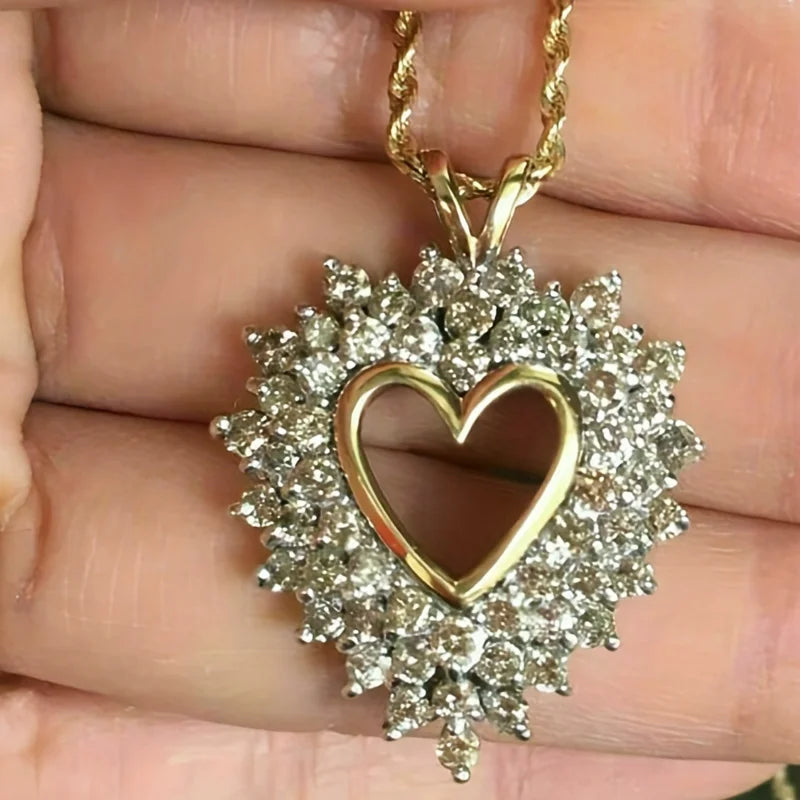 Romantic Fashion Exquisite Zircon Women's Pendant Necklace Hollowed Out Heart-shaped Party Birthday Holiday Valentine's Day gift