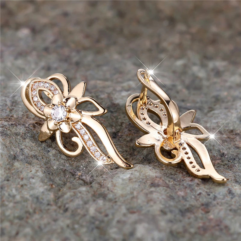 Cute White Zircon Stone Flower Hoop Earrings For Women Charm Female Gold Color Wedding Jewelry Gift