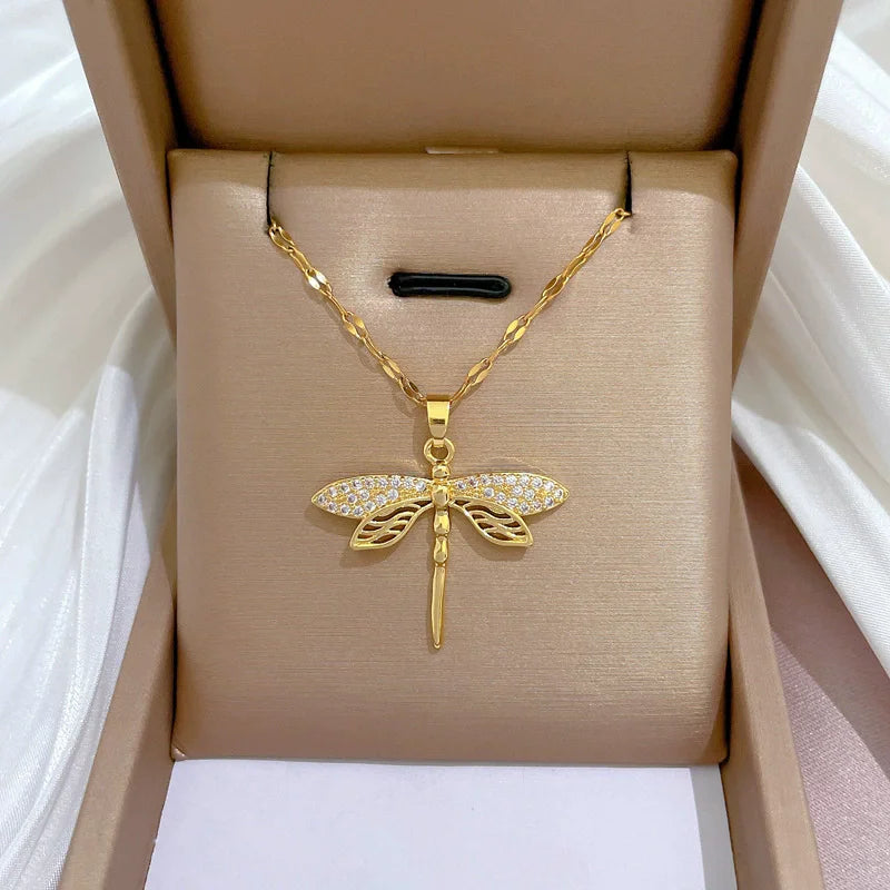 EILIECK 316L Stainless Steel Shine Cubic Zircon Butterfly Pendant Necklace for Girl Gold Color Waterproof Chic Jewelry Party