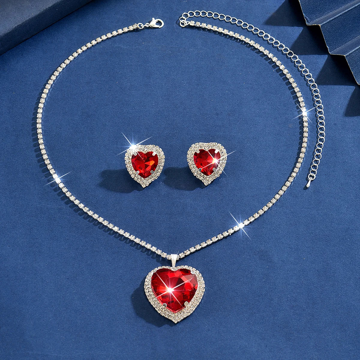 Minimalist Love Necklace Earrings 2-piece Set Red Main Room Wedding Photos Gentle Atmosphere Dating Movie Accessories