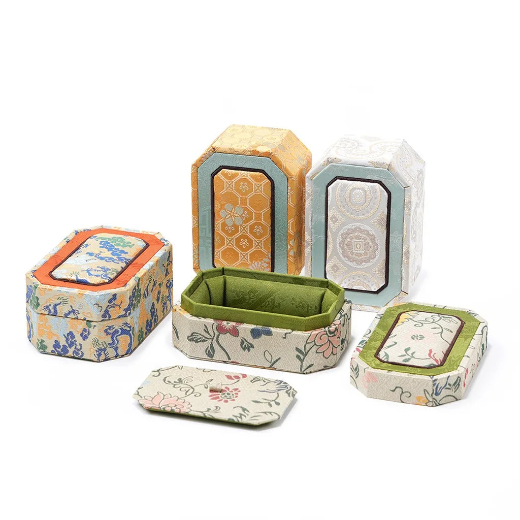Antique Storage Box Easy To Maintain Oriental Jewelry Box Fabric Storage Box Wear-Resistant For Jewelry Storage