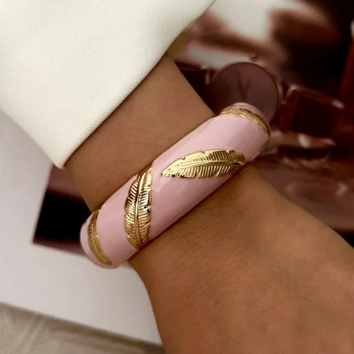 KMVEXO Sweet Pink Enamel Dripping Oil Metal Bangles for Women Bracelet Personality Trendy Temperament Charm Bracelets Jewelry ﻿
