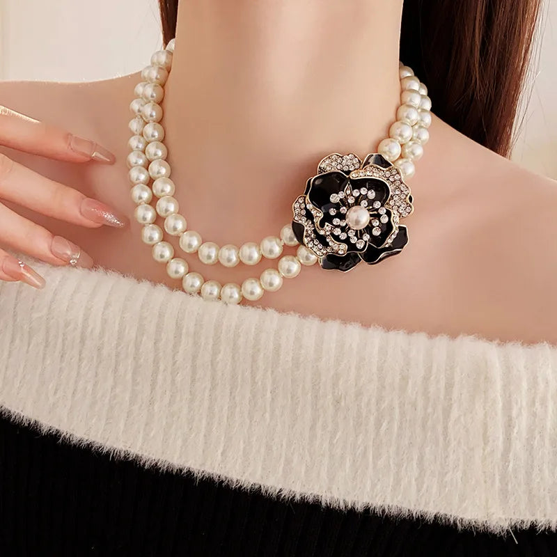 Imitation Pearl Flowers Stud Earrings French Retro Exquisite Luxury Dropping Chain Necklace Romantic Jewelry Sets Wedding H