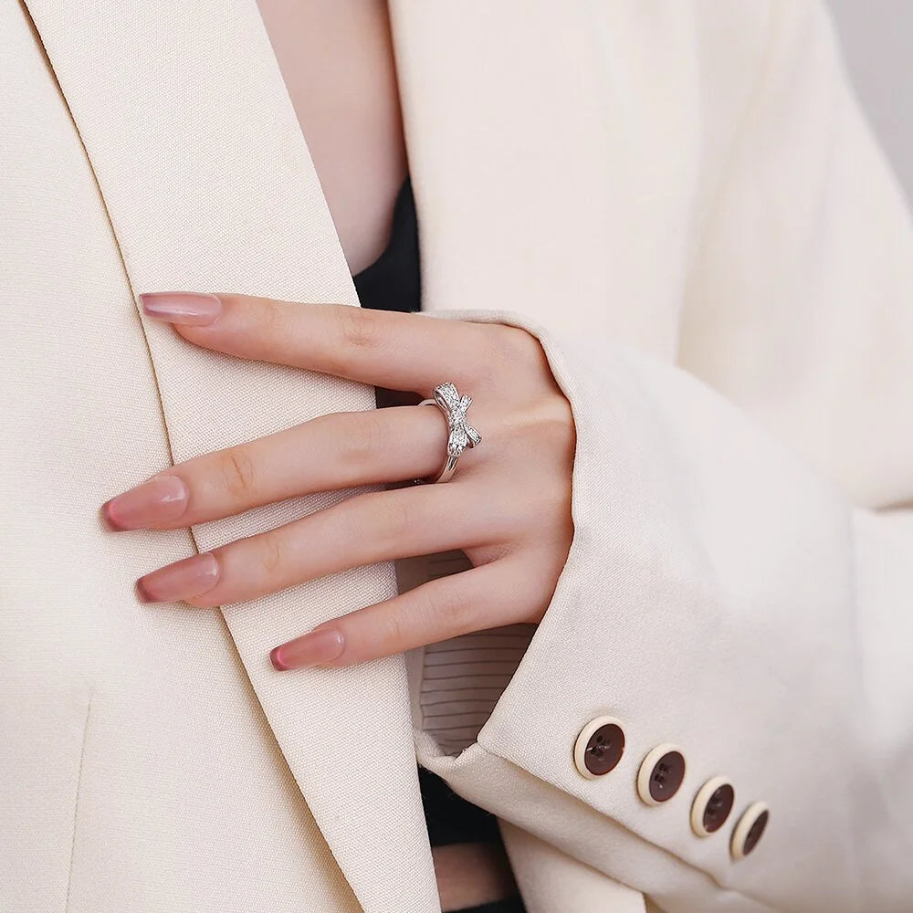 925 Sterling Silver Ring Inlaid With AAAAA Zircon Bow Fashionable Ladies Luxury Elegant Birthday Party Wedding Jewelry Ring Gift