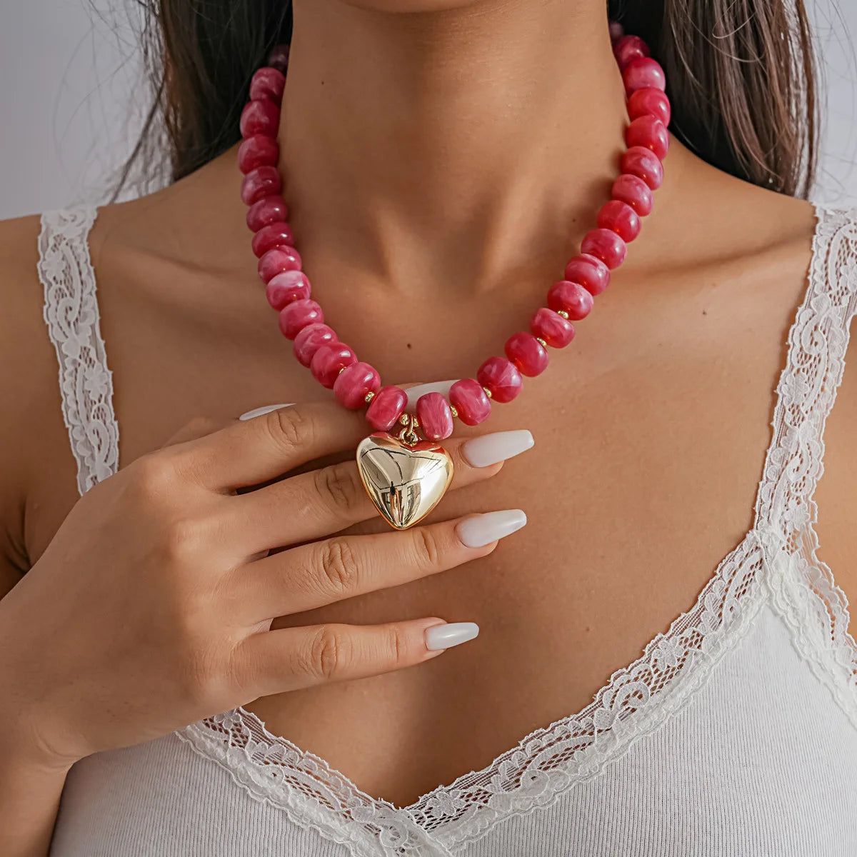 KMVEXO Bohemia Colorful Resin Beaded Heart Pendant Acrylic Necklaces for Women Aesthetic Y2K Fashion Choker Necklace Jewelry ﻿