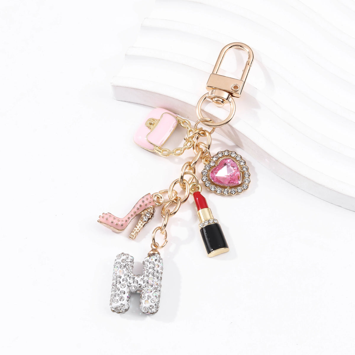 1pc Pretty Heart Handbag Lipstick Letter H Enamel Keychain Fancy Heavy Industrial Style Inlay Series Bag Charms for Friends Gift