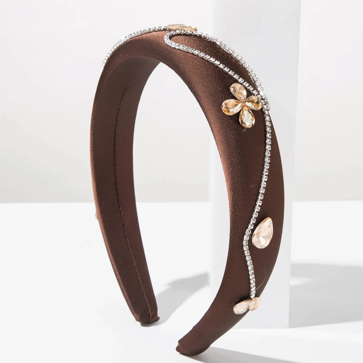 Sweet And Fresh Korean Style Diamond Studded Flower Headband With Wide Edges, Elegant And Feminine Hair Accessories