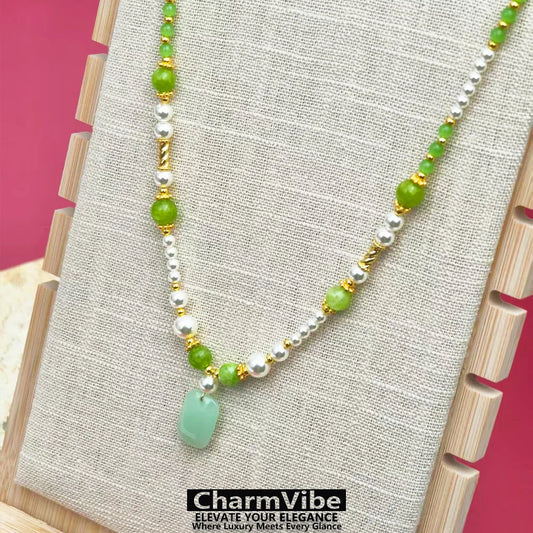 NEW Green stone Beaded Pearl Necklace for Women Golden Lucky Pendant Necklace Boho Vintage Wedding Party Daily Wear Jewelry Gift