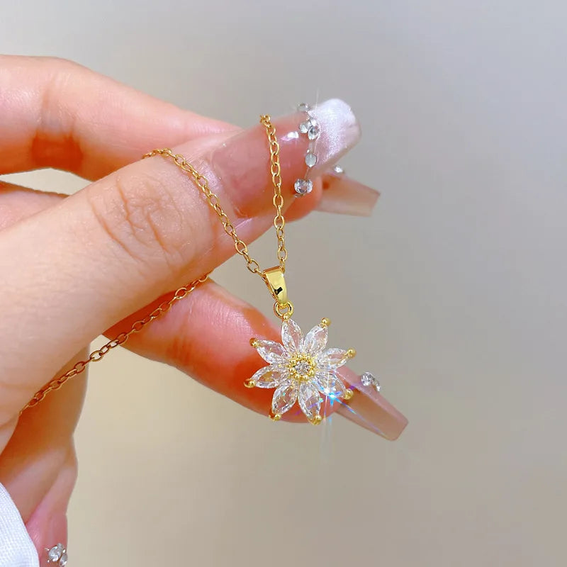 EILIECK 316L Stainless Steel Luxury Bling Zircon Moon Heart Pendant Necklace For Women 18K PVD Plated Neck Chain Jewelry Gift