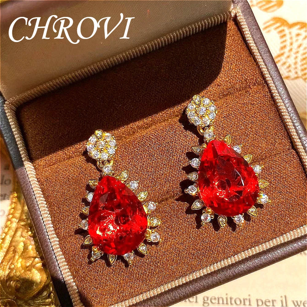 Fashionable and exquisite golden luxury gemstone drop-shaped pendant necklace, women's set including ring, earrings and pendant.